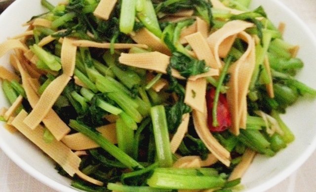 【素食主义】芹菜炒千张