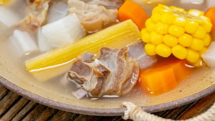 甘蔗羊肉汤｜甘甜清爽