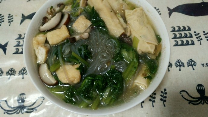毛菜粉丝百叶包汤