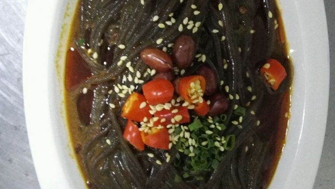 酸辣蕨根粉