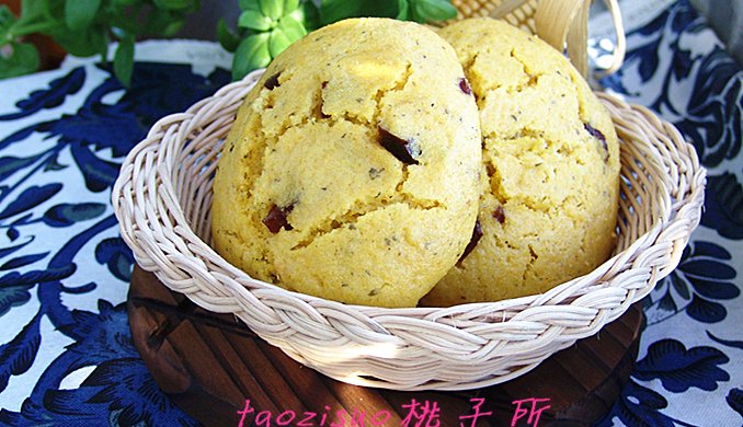 蜜枣豆渣玉米饼
