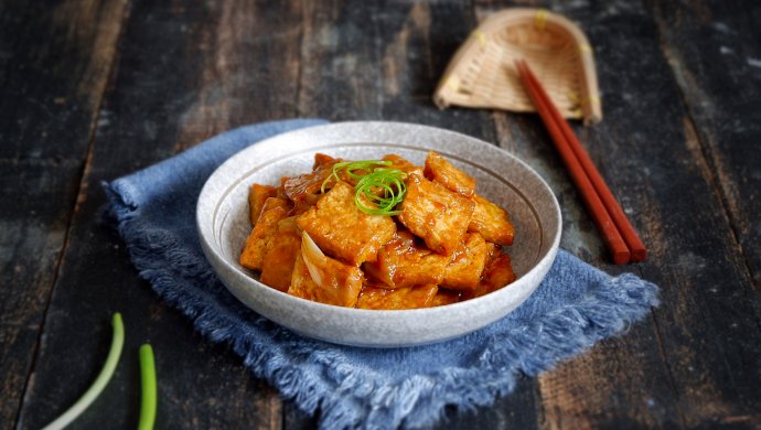 葱烧豆腐