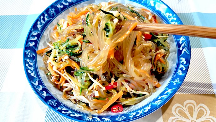 凉拌红薯粉条