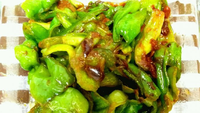 黄豆酱炒尖椒
