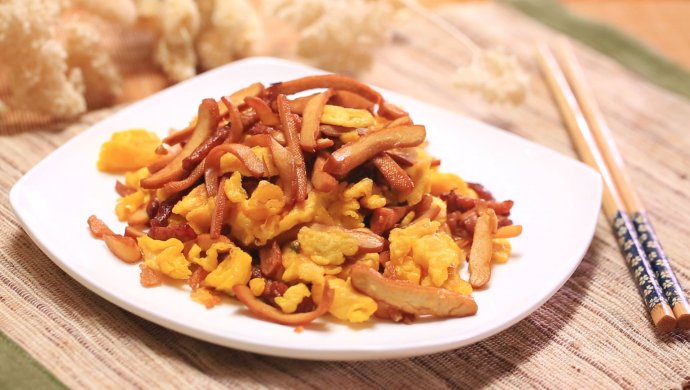 香干肉丝炒鸡蛋―迷迭香