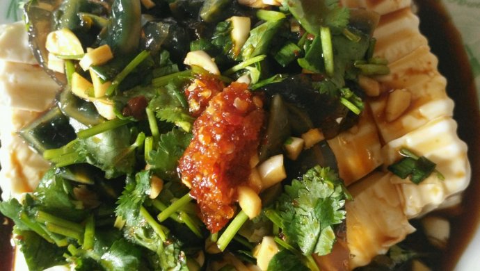皮蛋豆腐