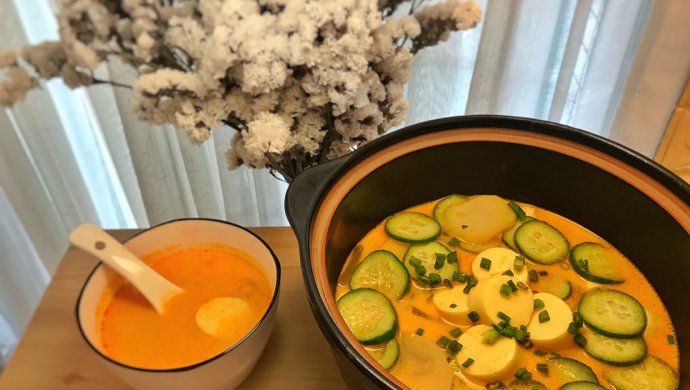 低脂懒人开胃菜谱：玉子豆腐酸辣汤