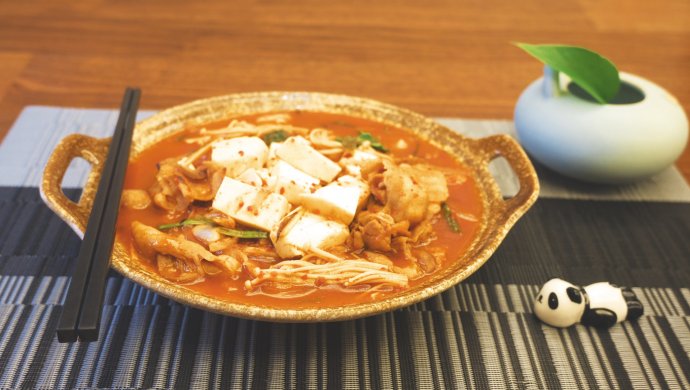 泡菜五花肉豆腐汤