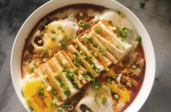 小姨妈豆腐鸡蛋蒸肉饼
