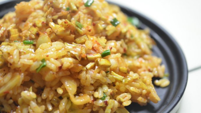 豆干泡菜炒饭