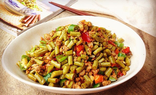 酸豆角炒肉末---自制酸豆角泡法