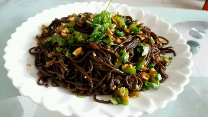 酸辣蕨根粉