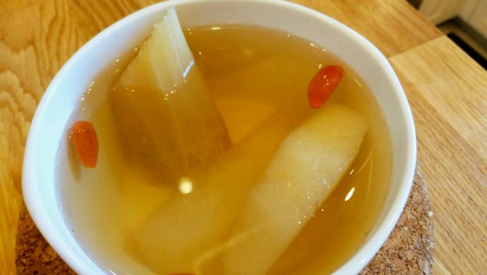 沁心雪梨甘蔗水
