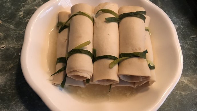 千张肉卷