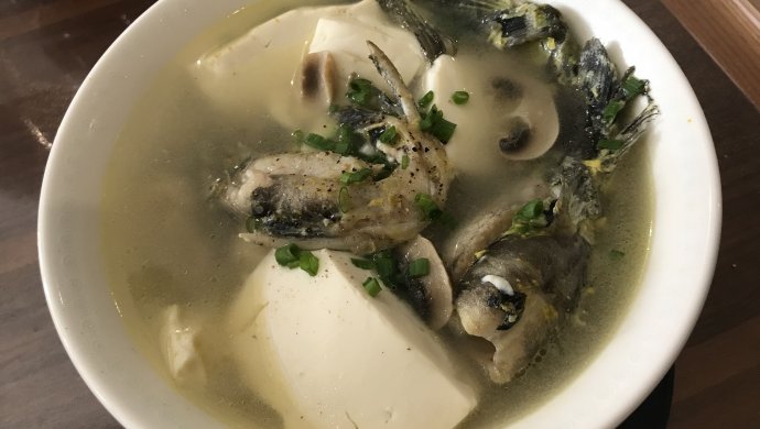 昂刺鱼豆腐汤