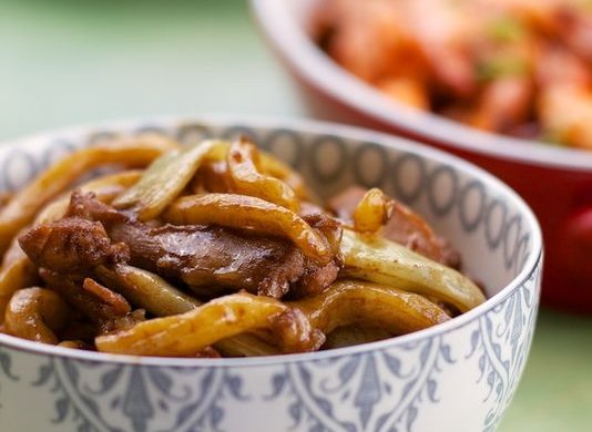 豆角鸡腿焖乌冬面