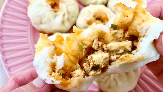 网红辣豆腐包子，秒杀包子铺