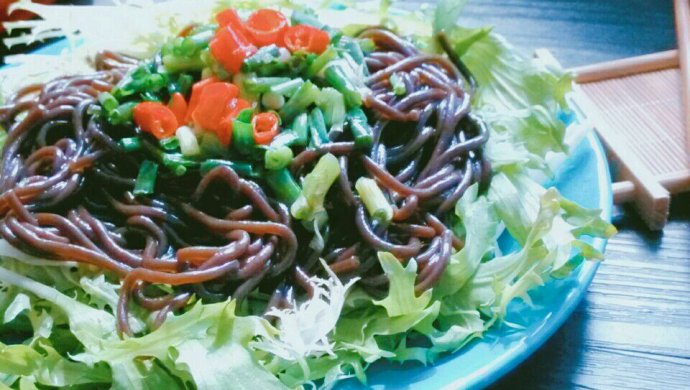 酸辣蕨根粉