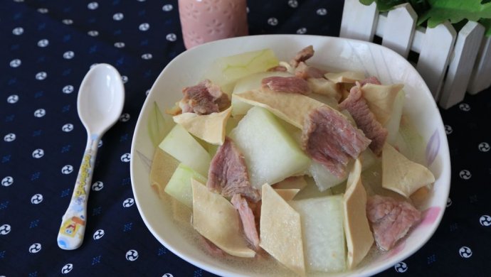 咸肉冬瓜烧厚百叶