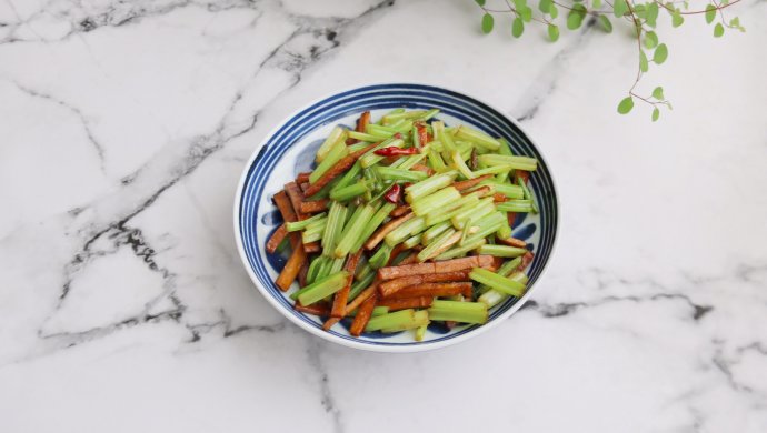 芹菜炒豆干