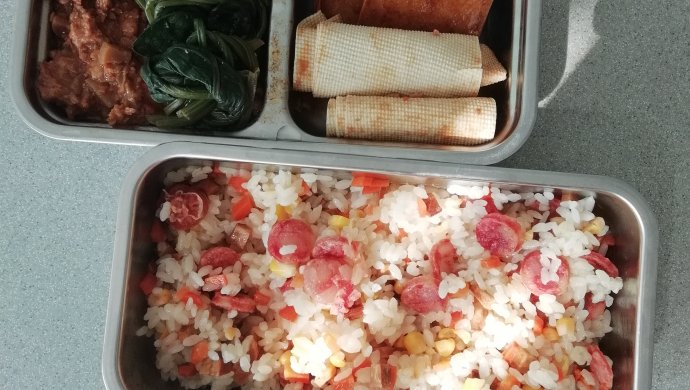 5分钟便当/电热饭盒-腊味饭千张肉酱