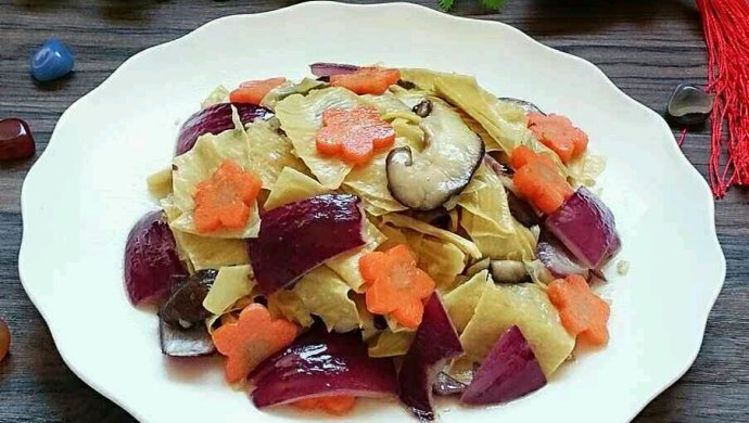 洋葱炒豆油皮