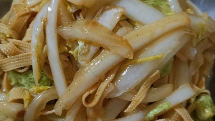 白菜炒千张