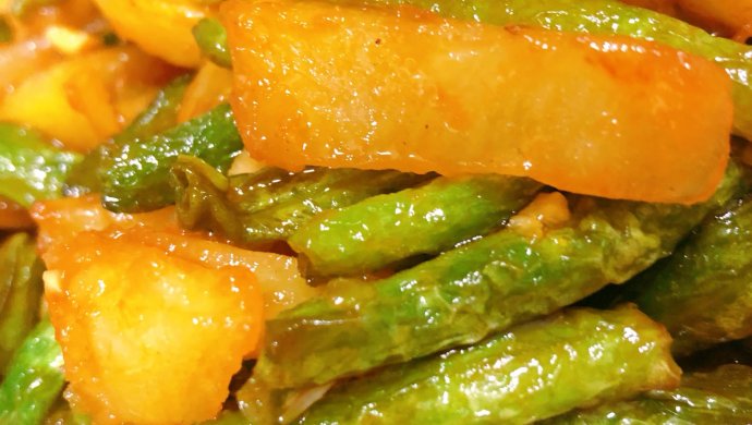红烧豆角土豆条