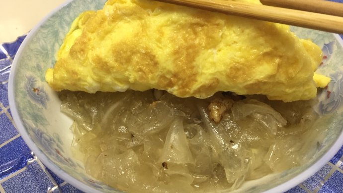 鸡蛋闷粉皮
