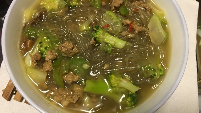 什锦酸辣粉