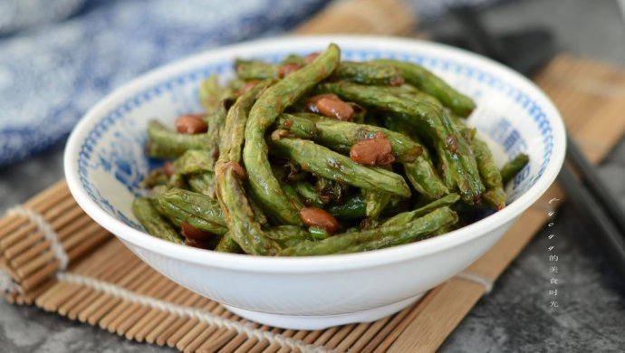 黄豆酱干煸豆角