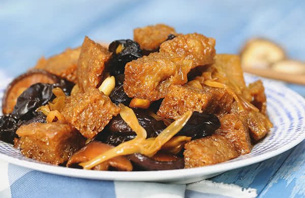是会爆汁的四喜烤麸!