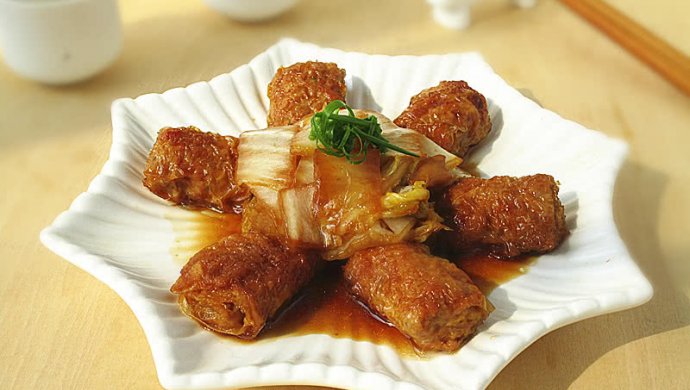 白菜豆腐衣卷肉