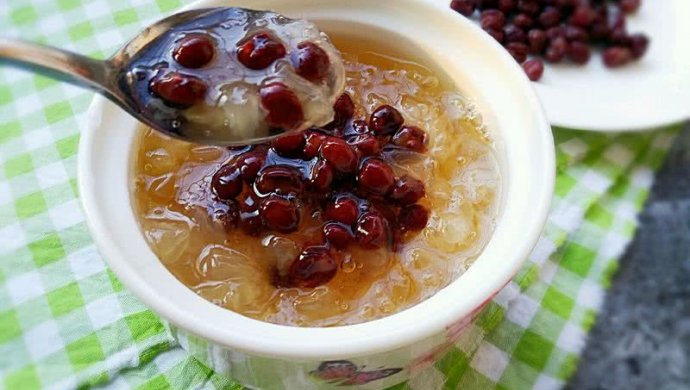 蜜豆银耳羹