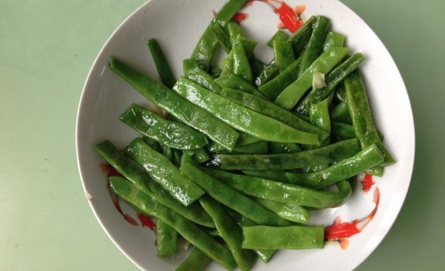 蒜茸炒油豆角