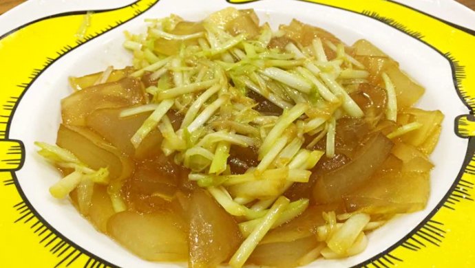 韭黄炒粉皮
