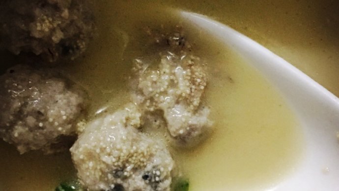 宝宝辅食---鱼丸汤