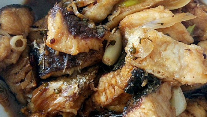 爸爸的美食――干烧鲢鱼块