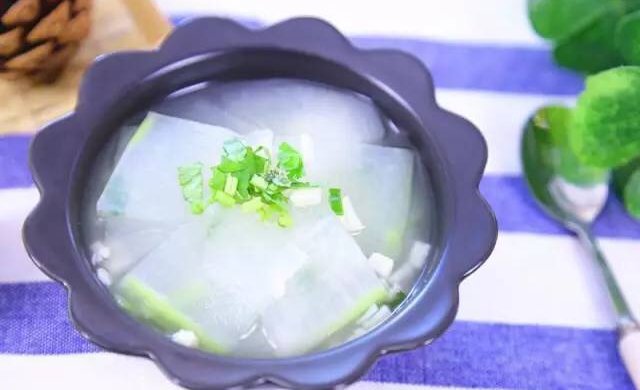 冬瓜鲜贝汤 宝宝辅食食谱