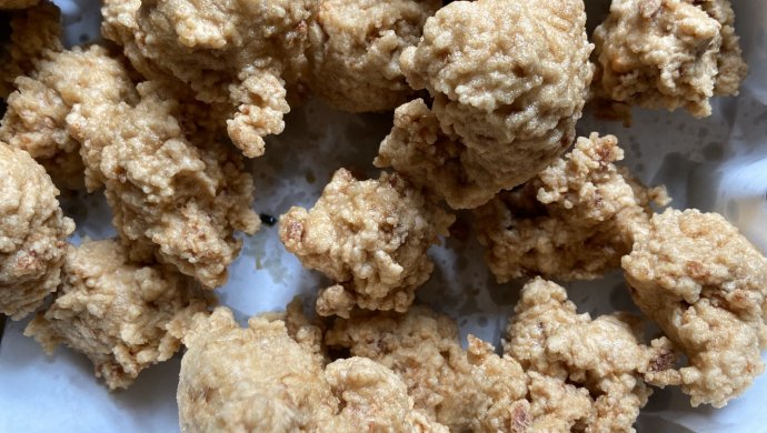 炸牛肉丸子