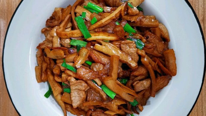 笋干烧肉