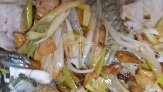 清蒸鲤鱼