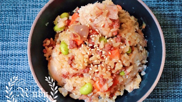 养生粗粮:芋头牛肉糜焖糙米饭