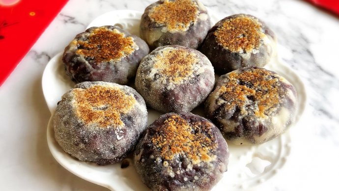 剩饺子皮逆袭～黑糯米饼