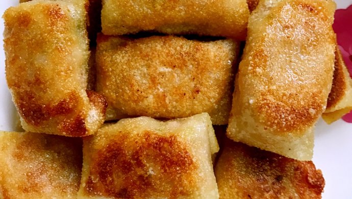 馄饨皮锅贴