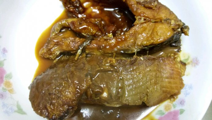 炖鲤鱼