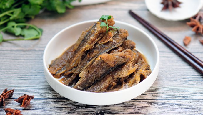 自制小黄鱼罐头 吃出了童年的鱼罐头味儿
