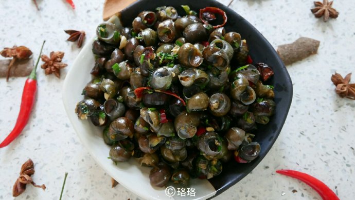 好吃到让夜宵摊失业的香辣田螺