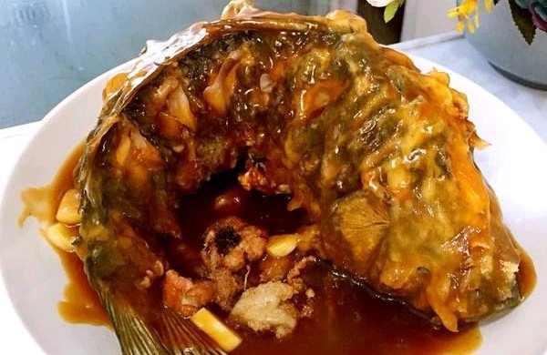 家常糖醋鲤鱼