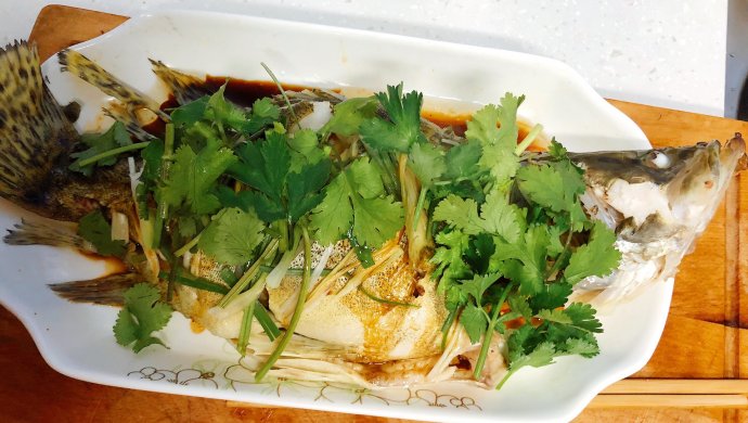 美味清蒸鳜鱼